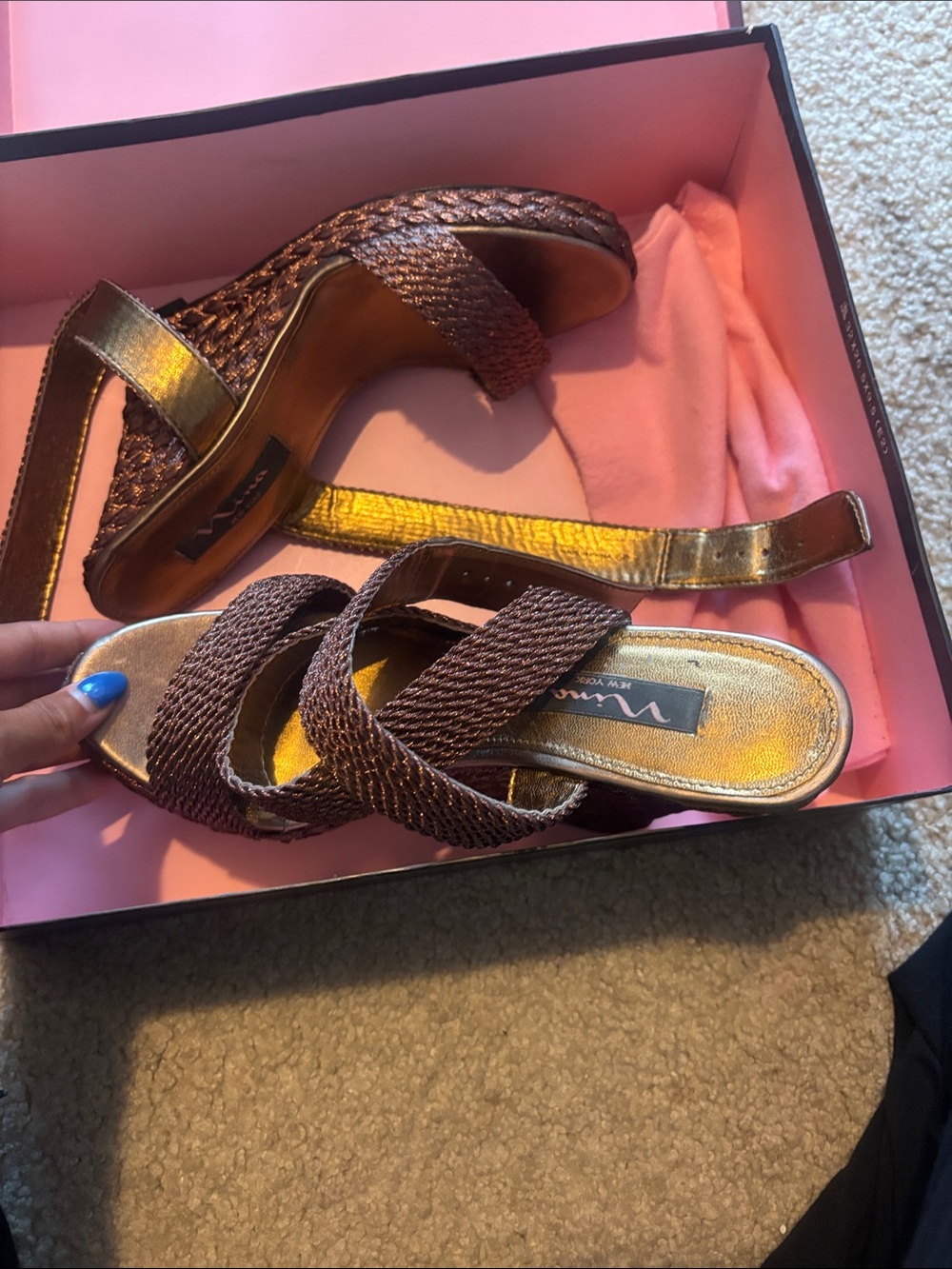 Nina Women's Black Shoe Box with Pink Logo - Picture 3 of 4